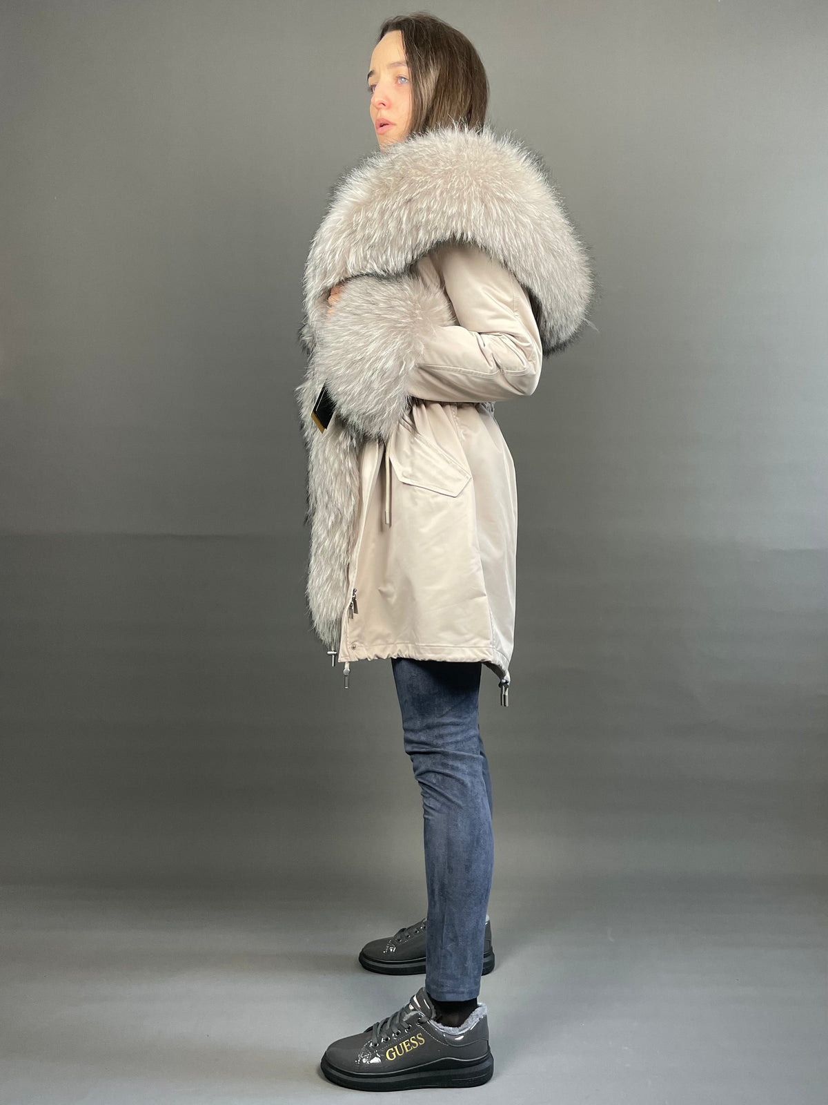 Parka LUX bege com pelo de guaxinim, 95 cm