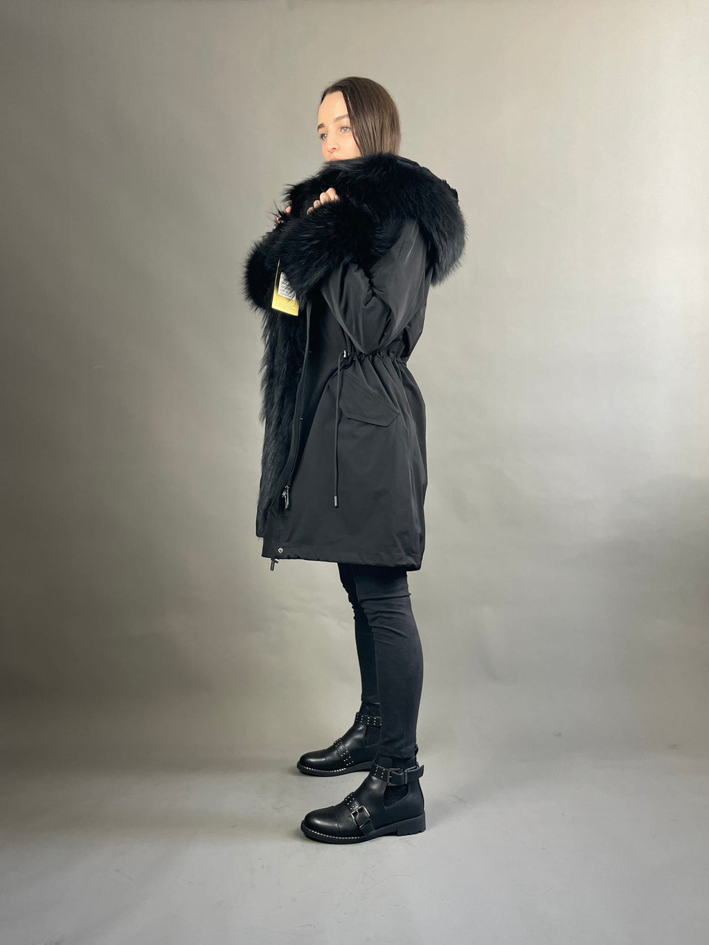 Parka LUX nero con pelliccia di procione, 95 cm, 4 tasche