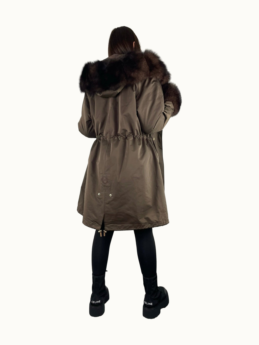 Parka LUX marron, 95 cm, poignets en fourrure