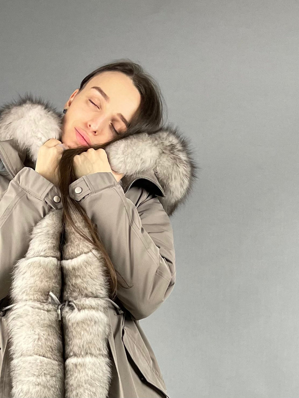 Parka LUX cappuccino à fourrure noir et blanc, 103 cm