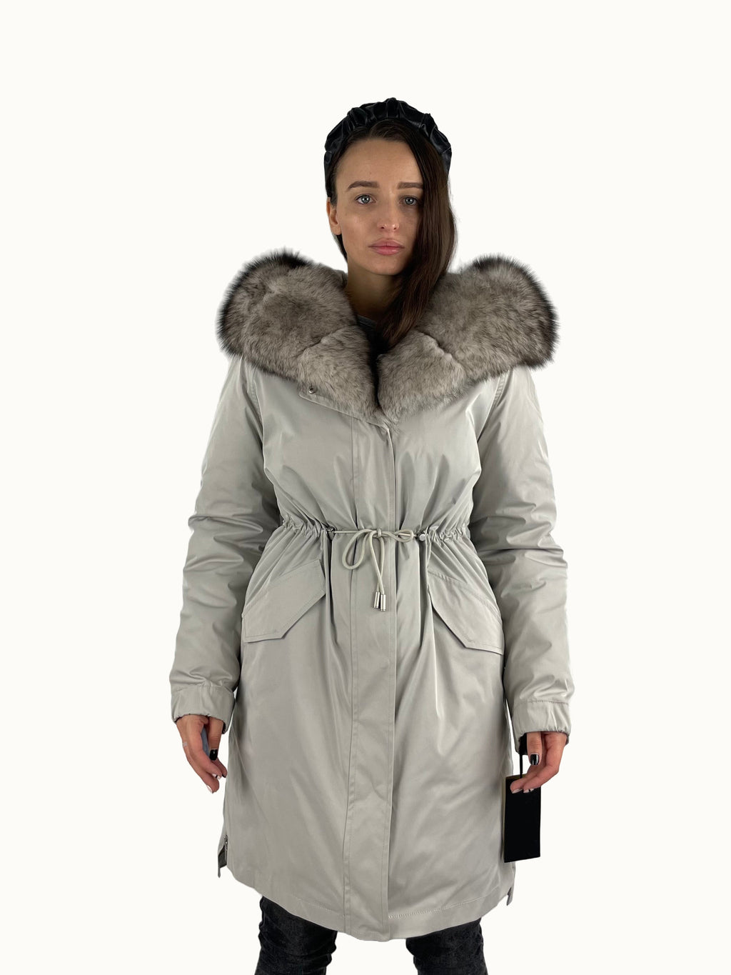 Parka LUX in Hellgrau mit schwarz-weißem Fell, 95 cm