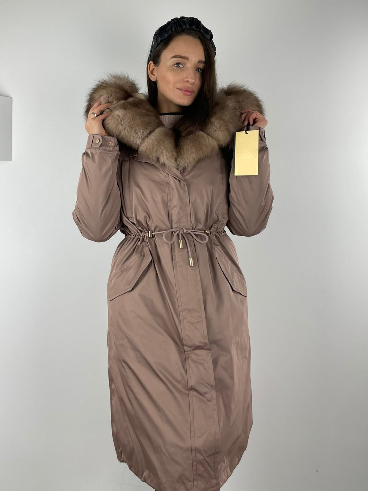 Parka LUX pudroworóżowa z biało-żółtym futrem, 95 cm
