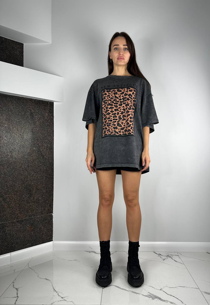 Grey Leopard T-Shirt