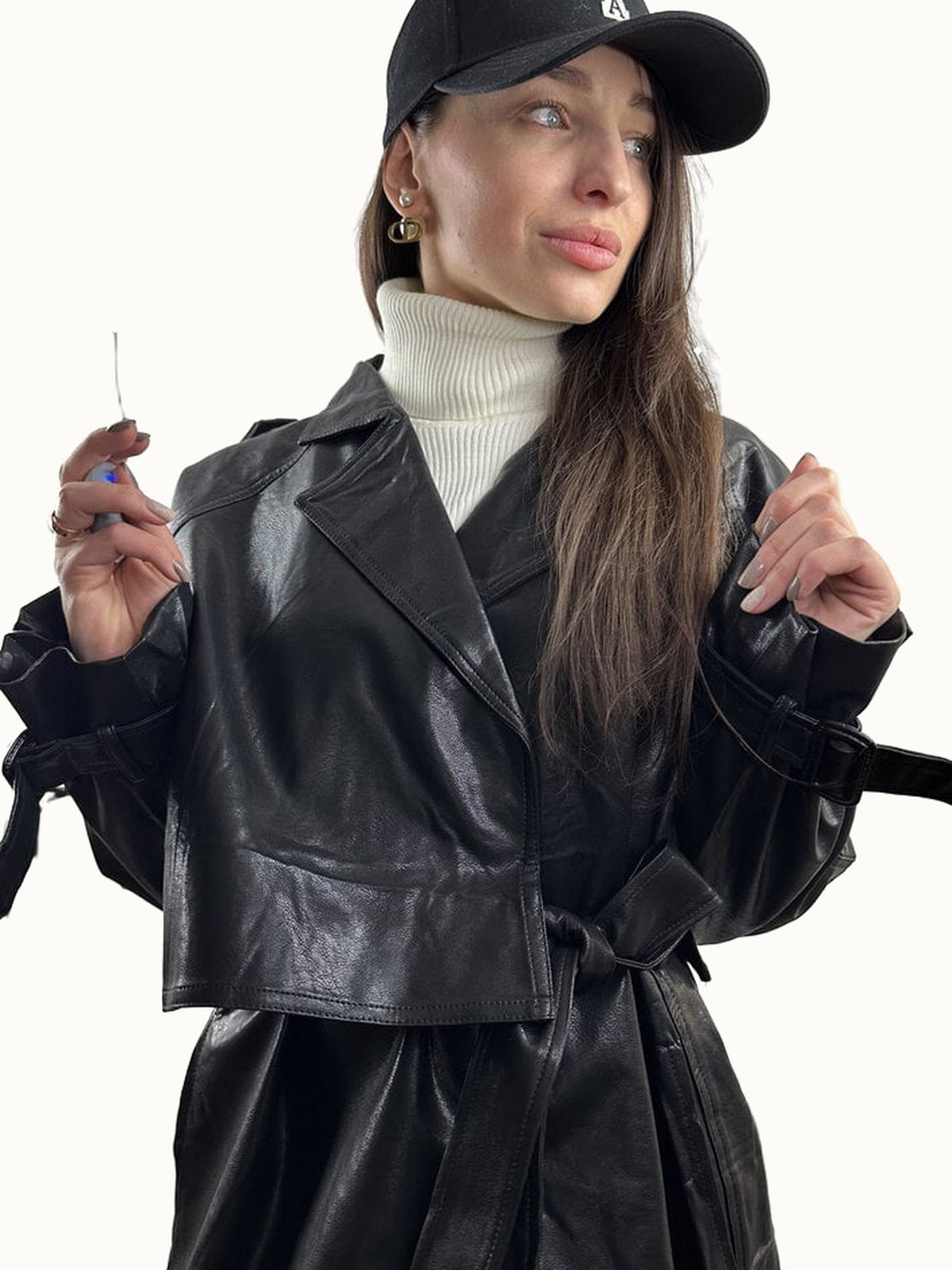 Trenchcoat aus Kunstleder in Schwarz