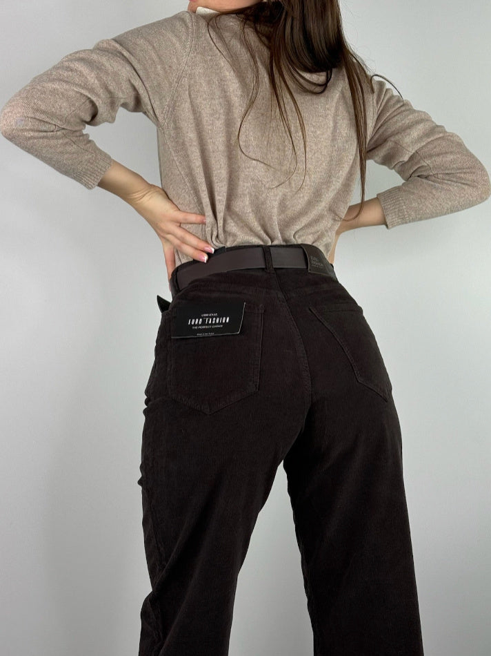 Pantaloni mom in microvelluto marroni