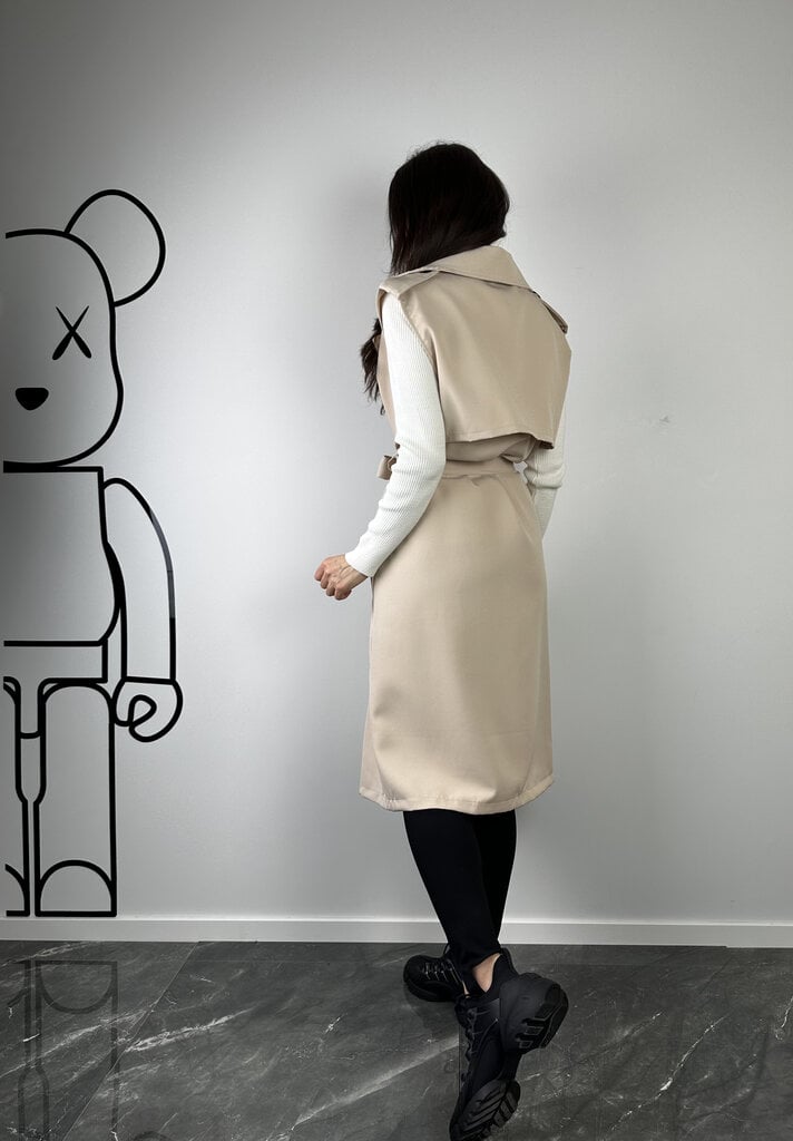 Sleeveless trench with a belt, beige